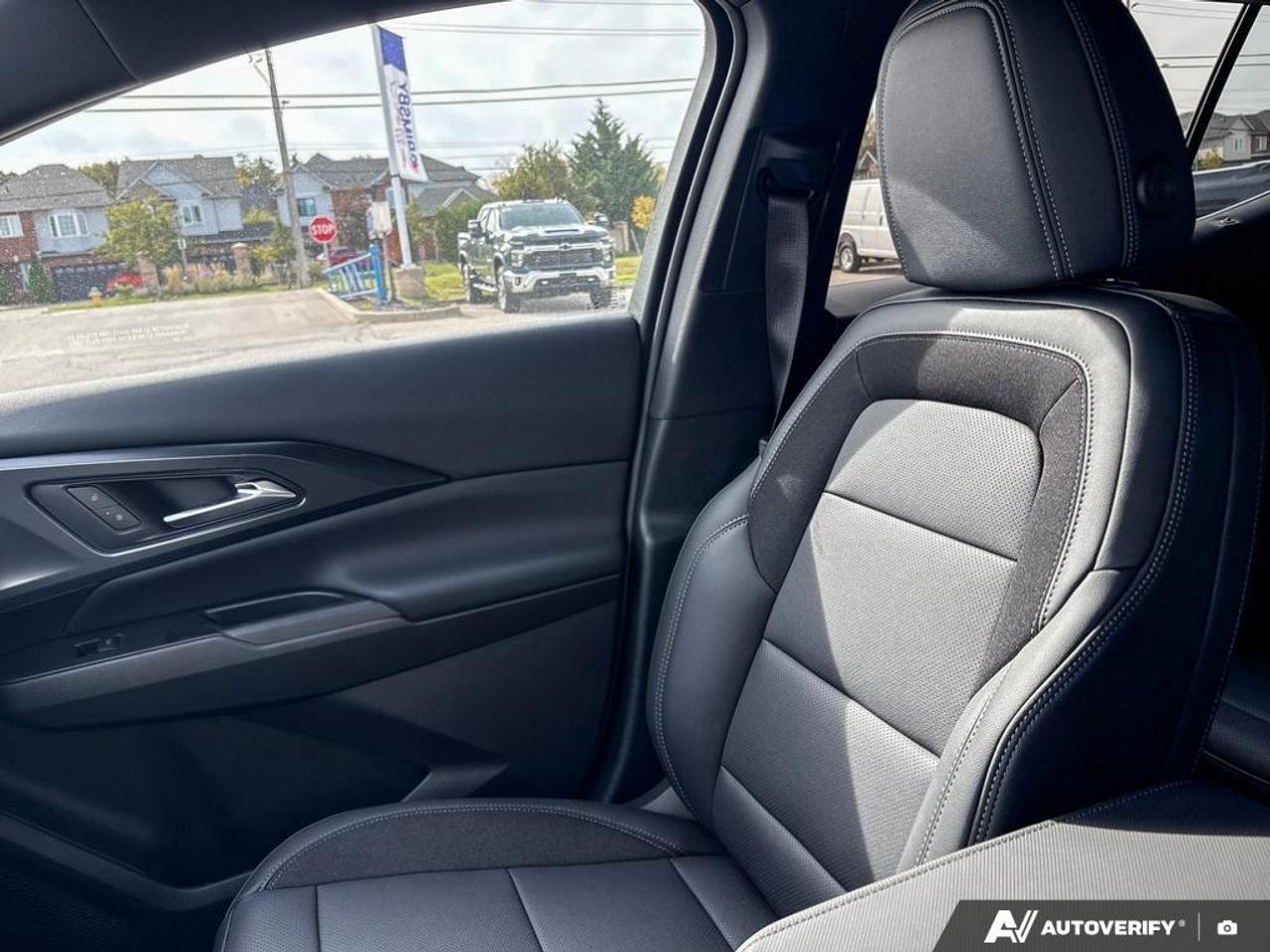 2027 Chevrolet Equinox EV LT 2 4dr Photo