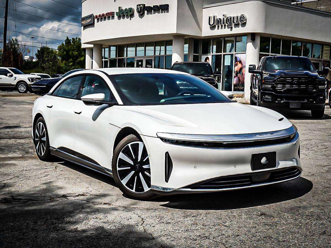 2024 Lucid Air  Photo1