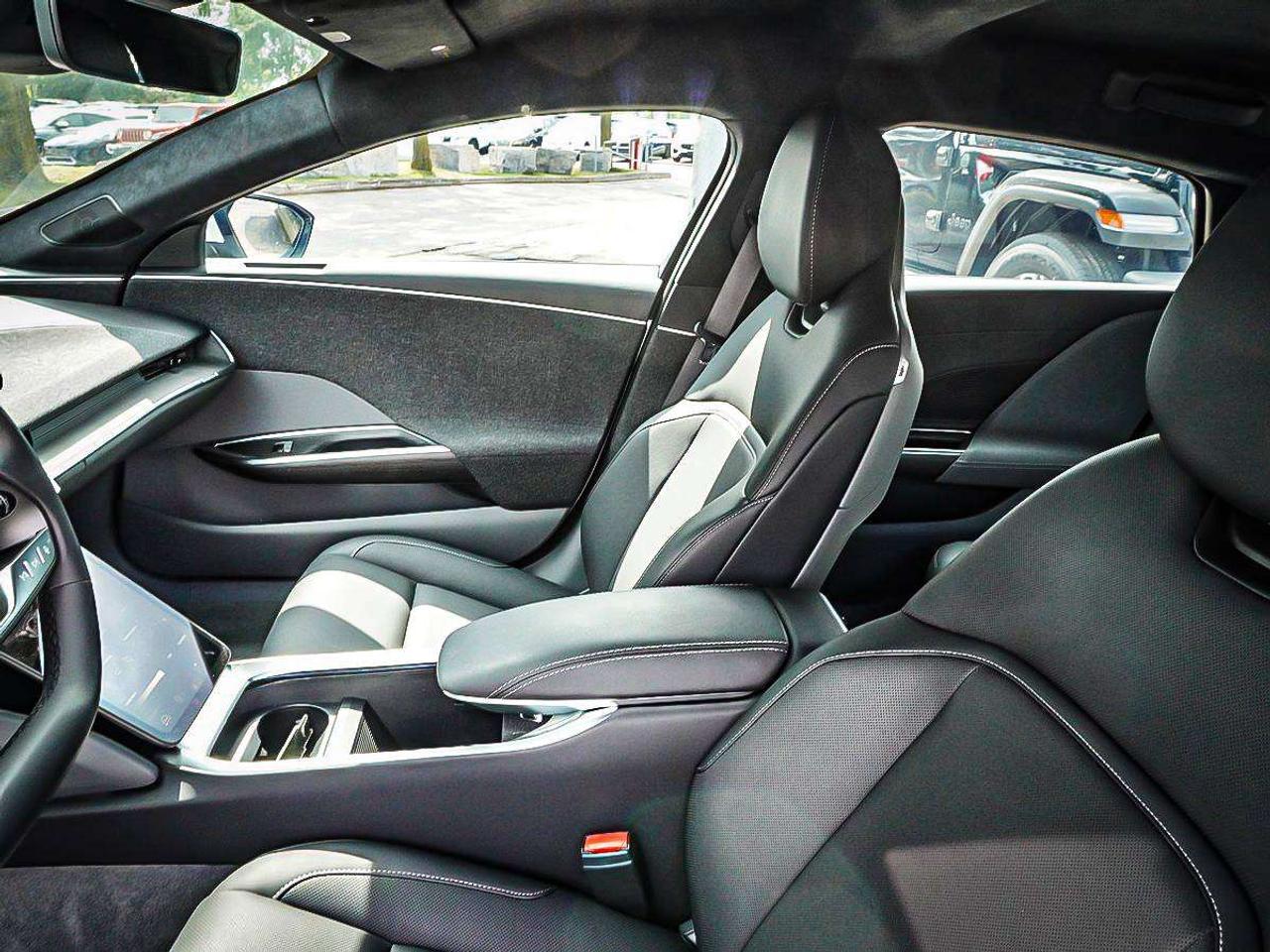 2024 Lucid Air  Photo