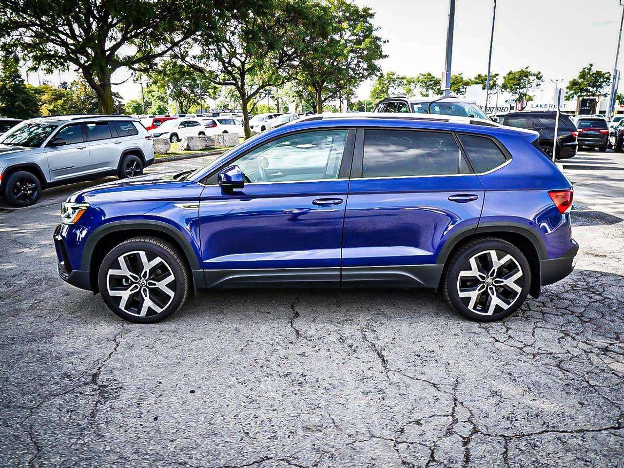 2023 Volkswagen Taos  Photo