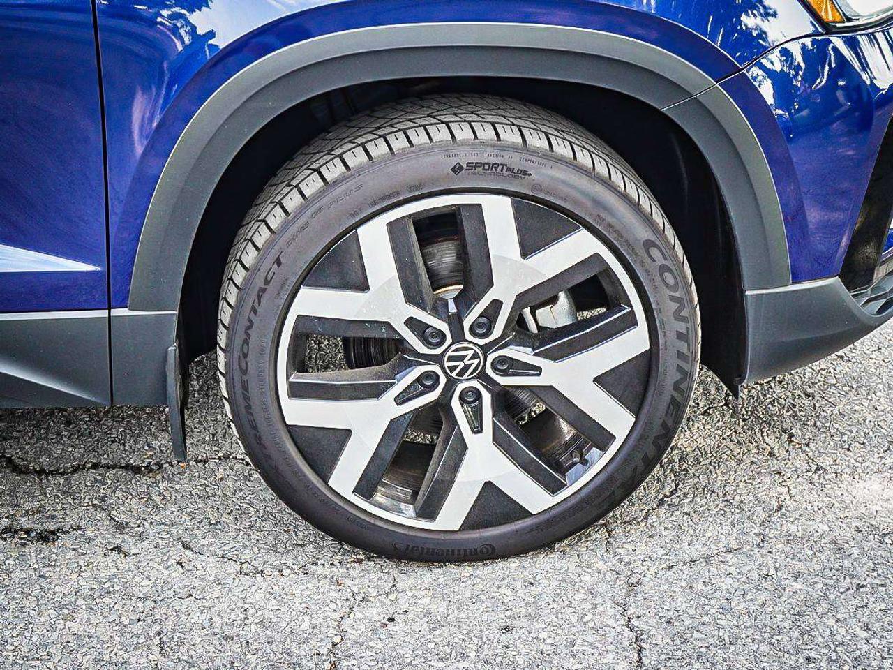 2023 Volkswagen Taos  Photo