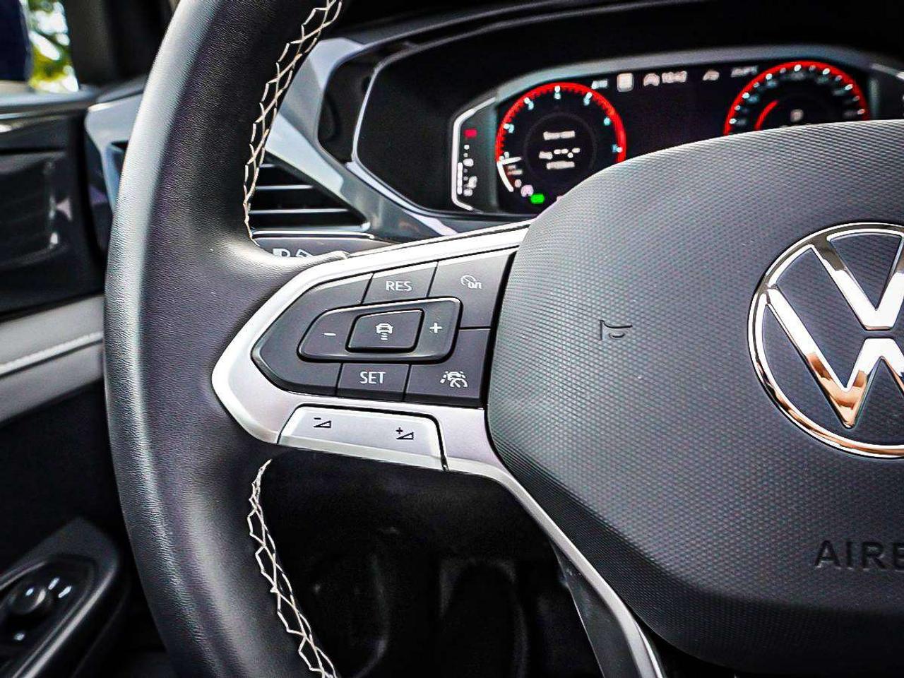 2023 Volkswagen Taos  Photo