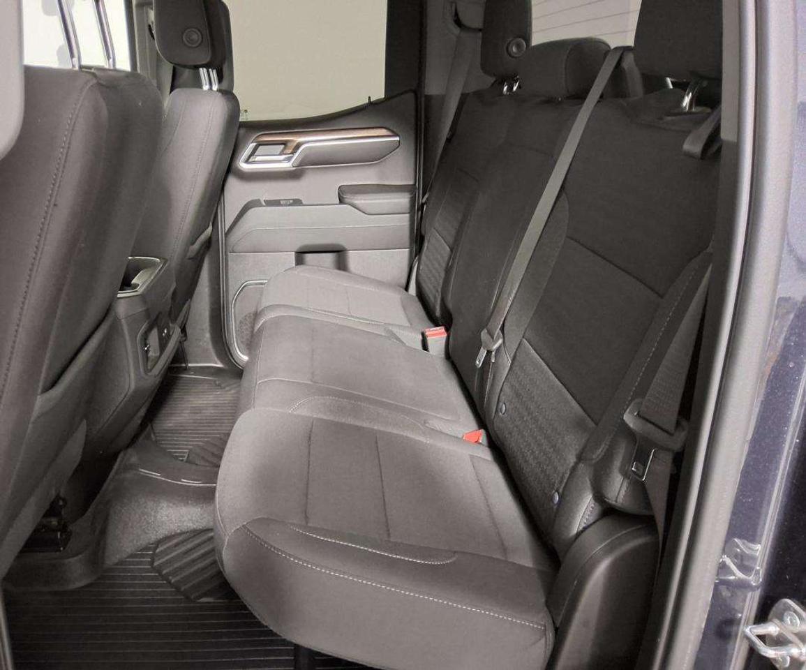 2023 Chevrolet Silverado 1500 RST Photo