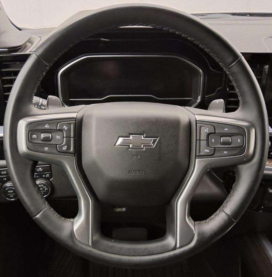 2023 Chevrolet Silverado 1500 RST Photo