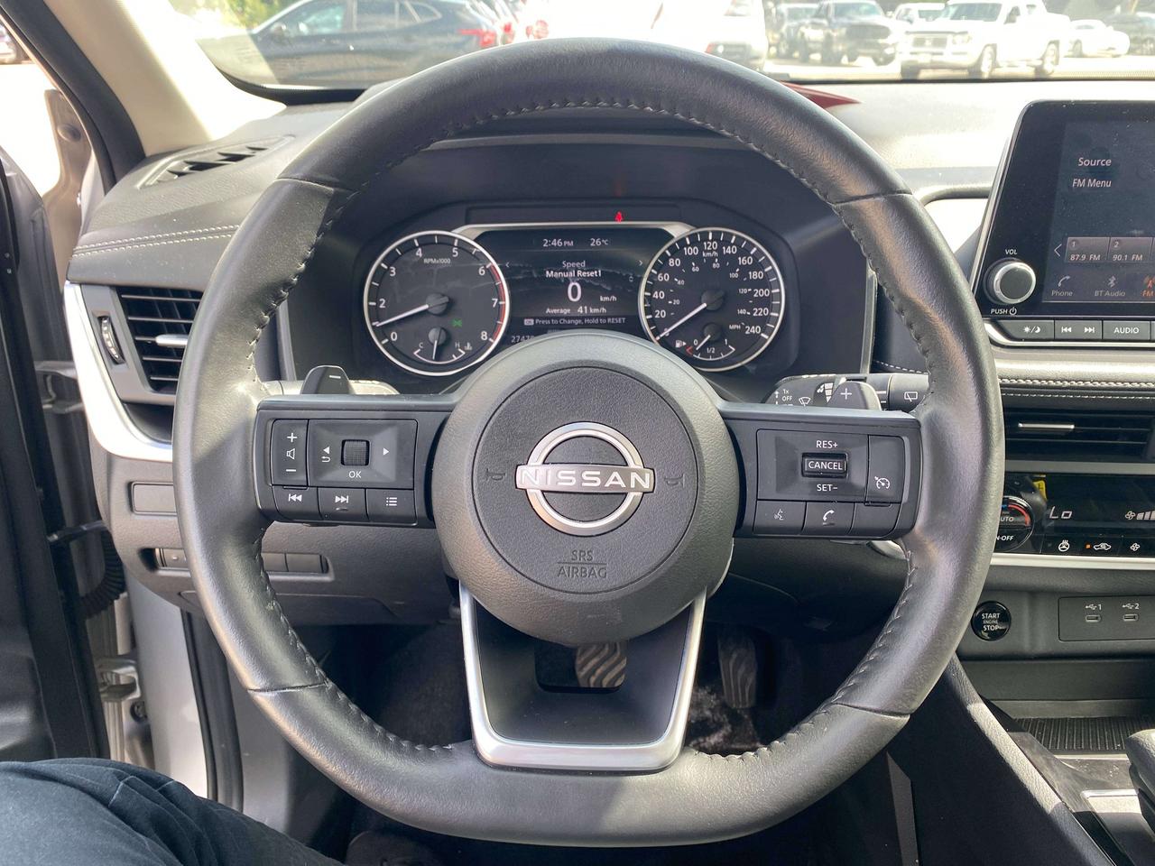 2024 Nissan Rogue S, AWD, REMOTE START, HEATED SEATS, BACK UP CAM! Photo