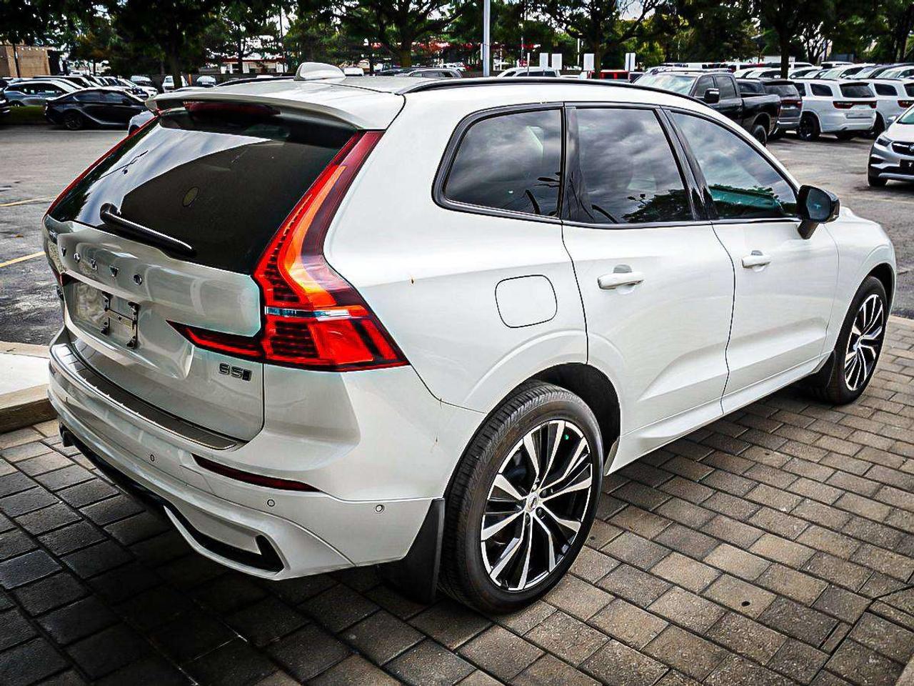 2024 Volvo XC60  Photo