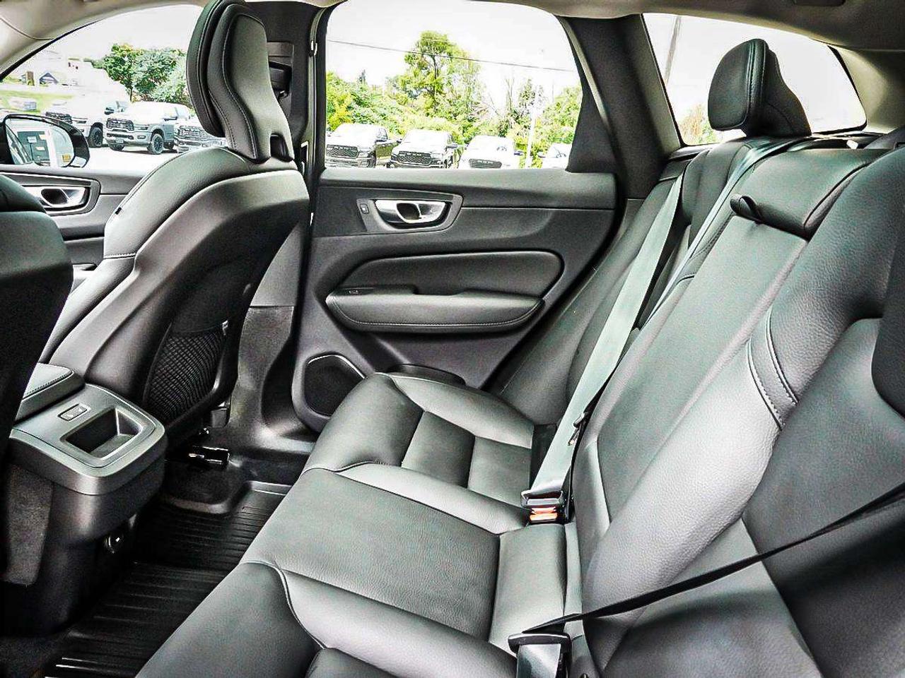 2024 Volvo XC60  Photo