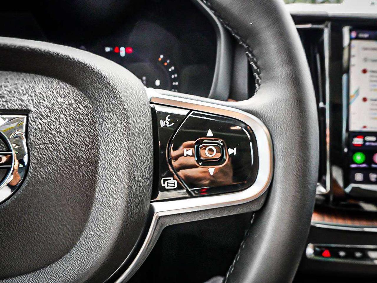 2024 Volvo XC60  Photo