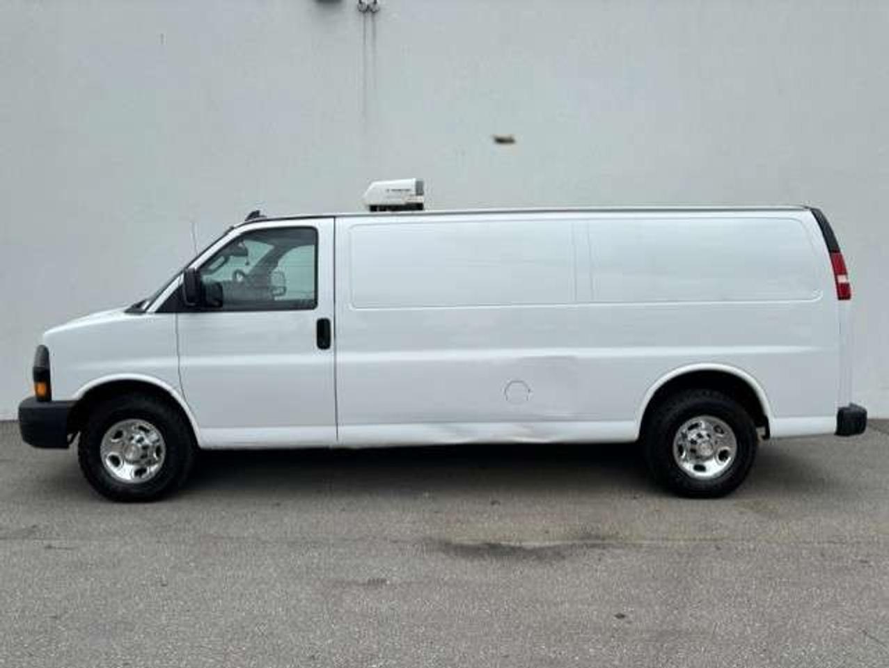 2018 Chevrolet Express 2500 CARGO EXTENDED **THERMO KING REEFER-FREEZER** Photo5