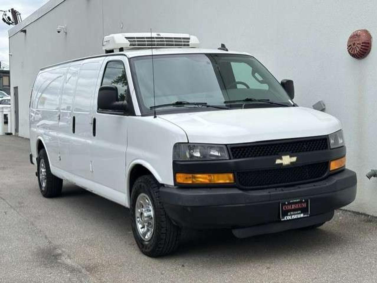 2018 Chevrolet Express 2500 CARGO EXTENDED **THERMO KING REEFER-FREEZER** Photo