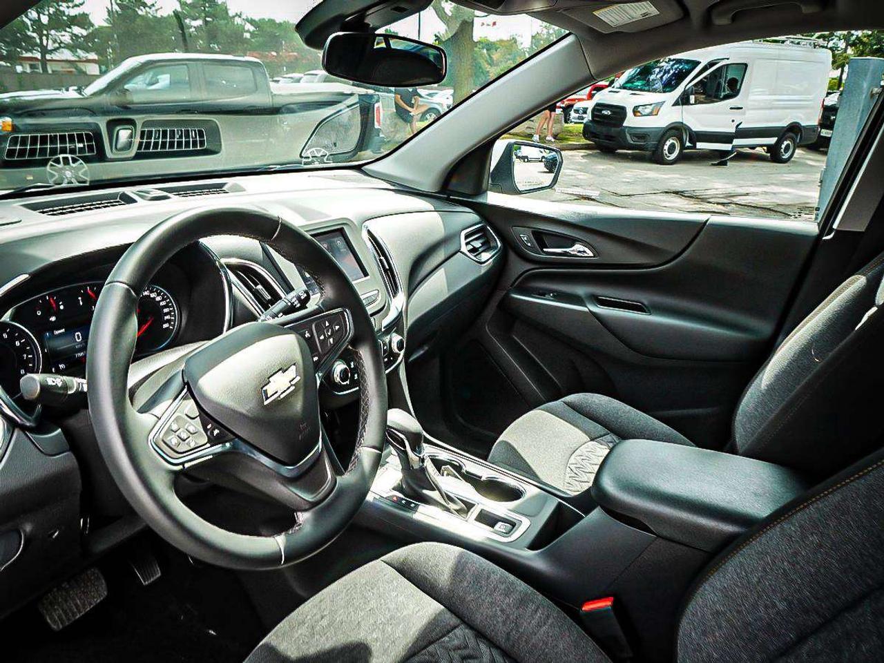 2024 Chevrolet Equinox  Photo