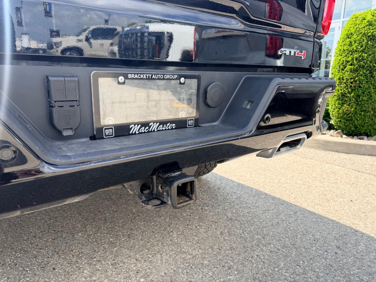 2026 GMC Sierra 1500 Crew Cab Standard Box 4-Wheel Drive AT4 Photo