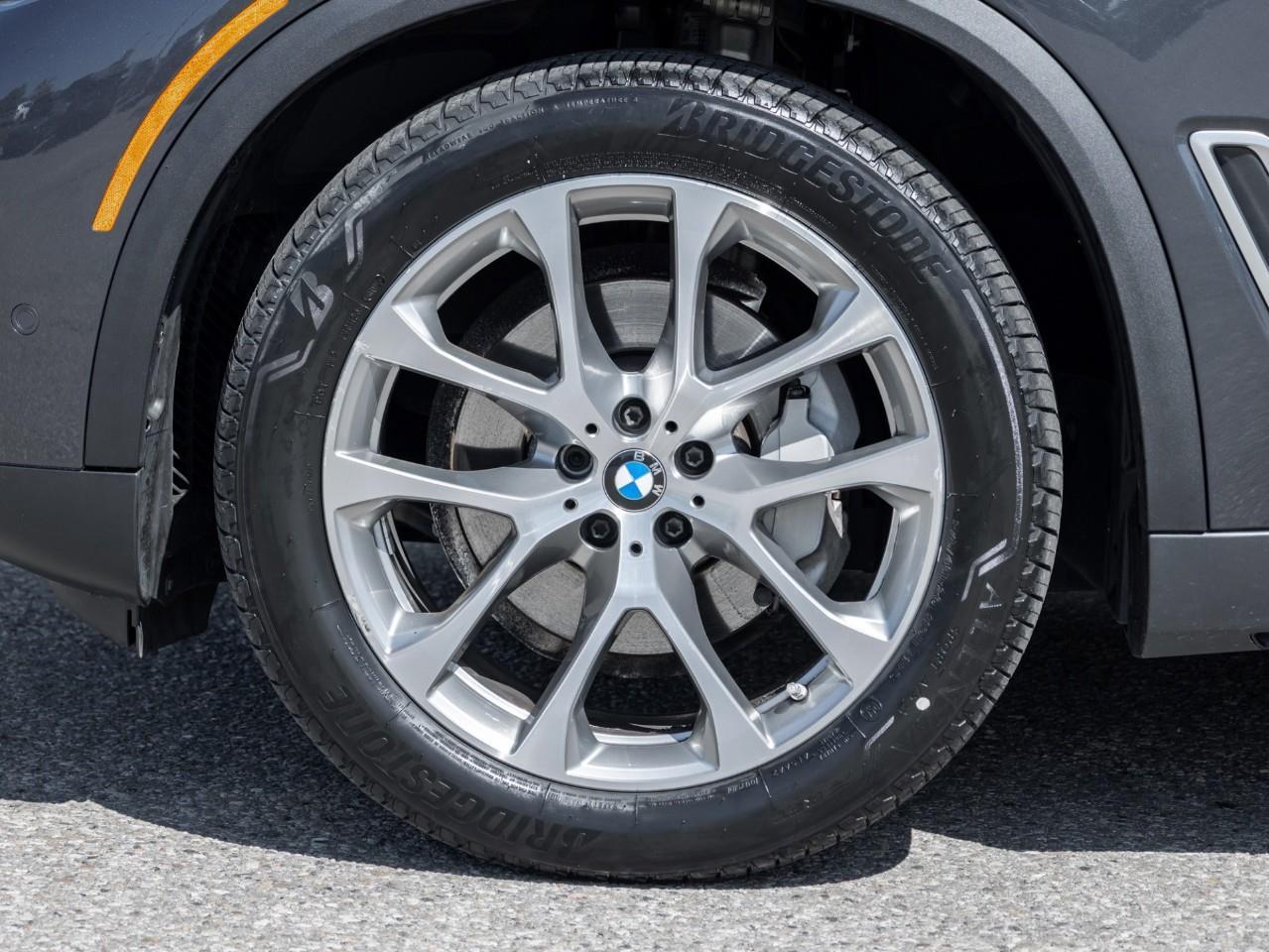 2022 BMW X5 xDrive40i 4dr All-Wheel Drive Sports Activity Vehicle Photo3