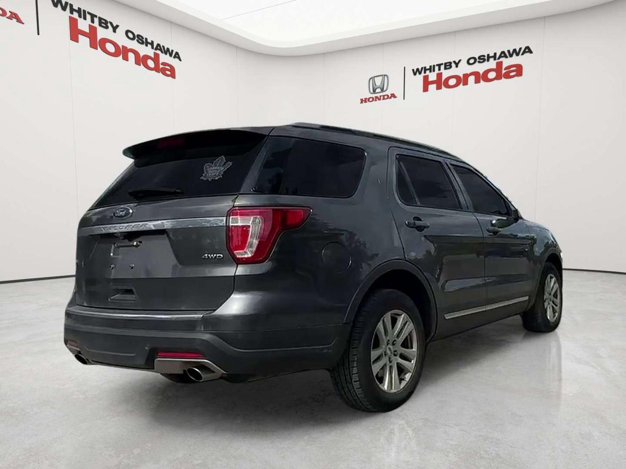 2018 Ford Explorer XLT Photo