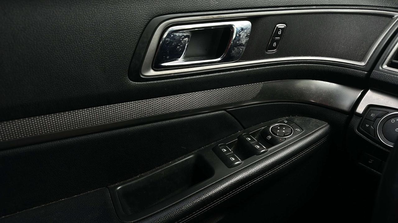 2018 Ford Explorer XLT Photo