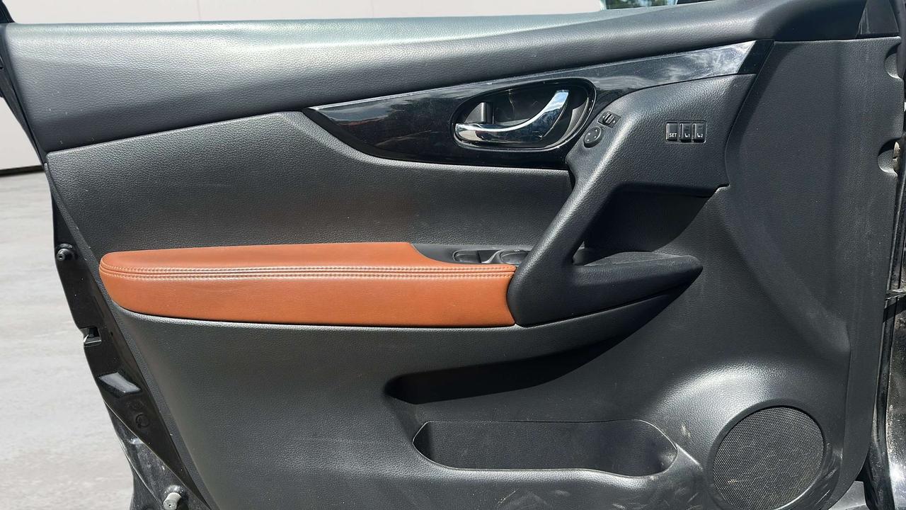 2019 Nissan Rogue SL Photo