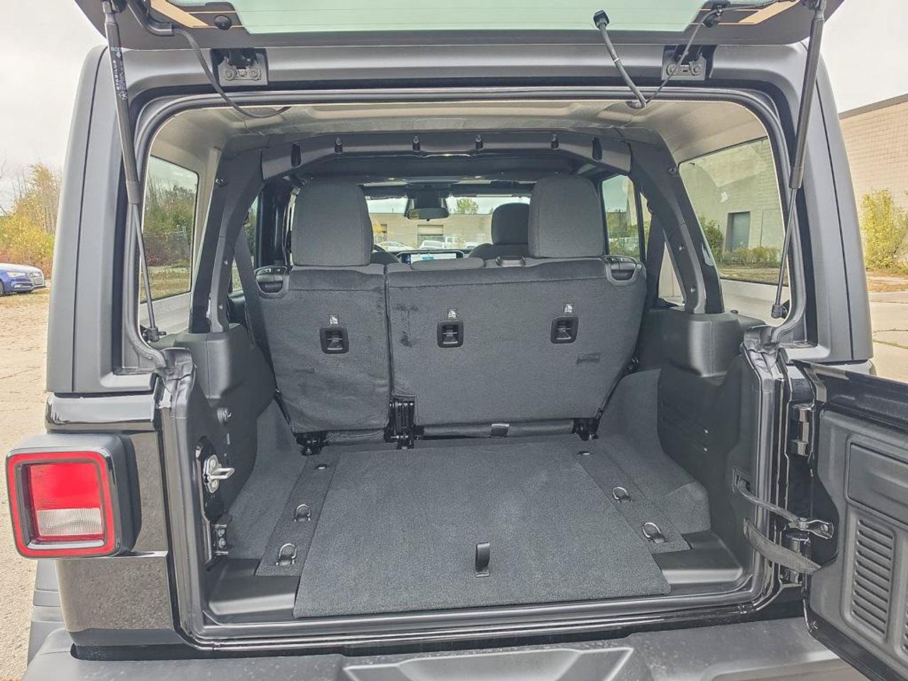 2027 Jeep Wrangler Willys|3.6L V6|AUTOMATIC TEMP CONTROLS|hEATED SEATS AND STEERING WHEEL|HARD TOP Photo