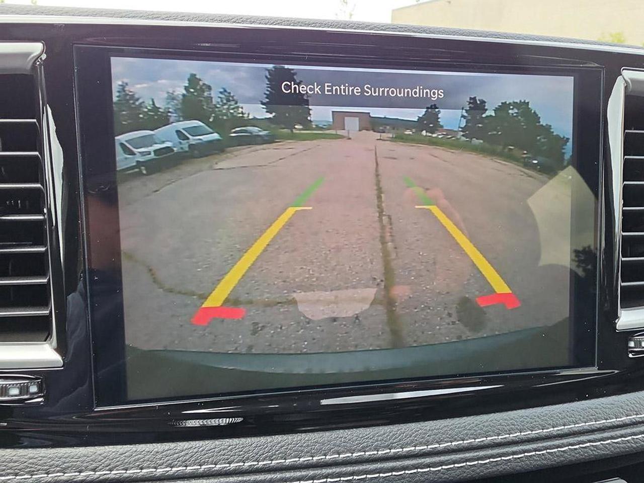 2027 Chrysler Pacifica Select | V6 | Leather Seats |Remote start | Photo