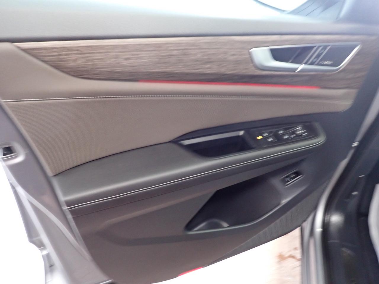 2026 Volkswagen Atlas Highline 4WD 6 PASS LEATHER NAVI SUNROOF Photo