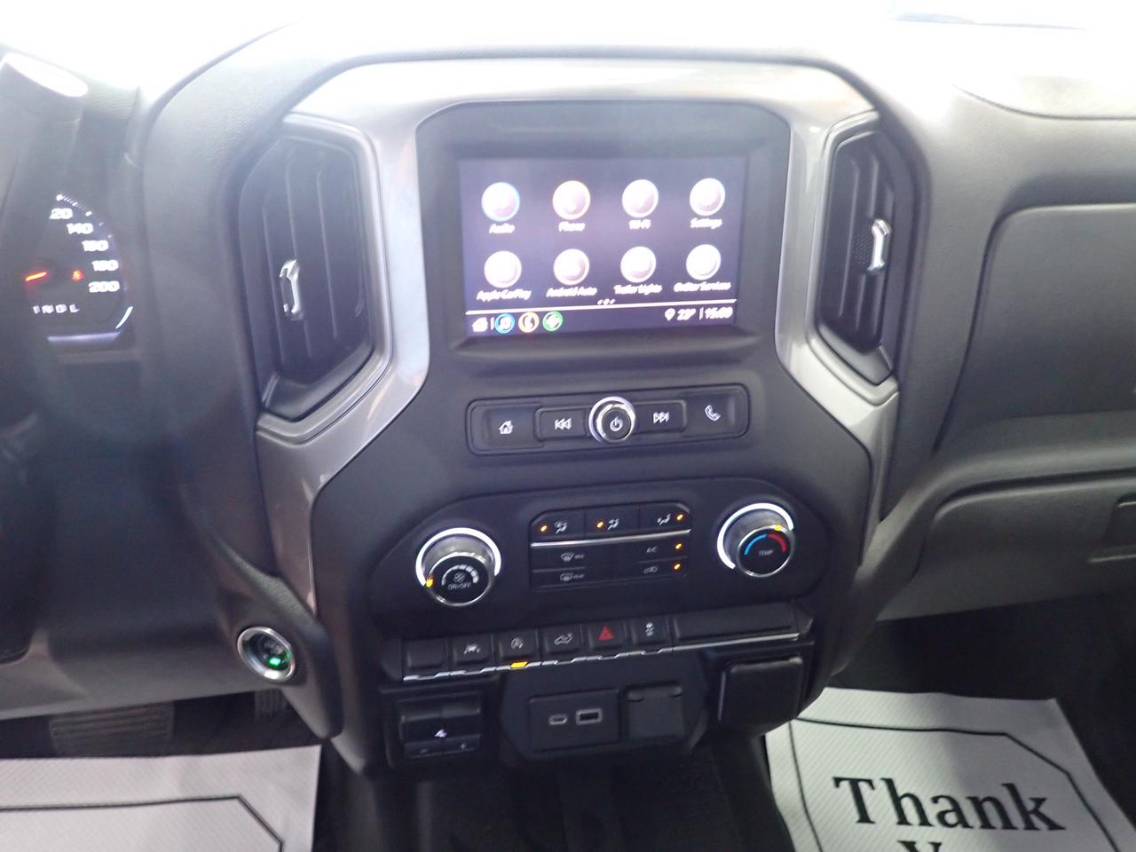 2023 Chevrolet Silverado 1500 Custom 4WD CREW CAB 6.5 BOX Photo