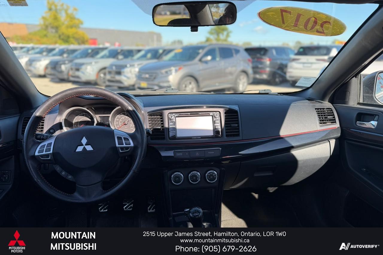 2017 Mitsubishi Lancer Se Black Edition Photo