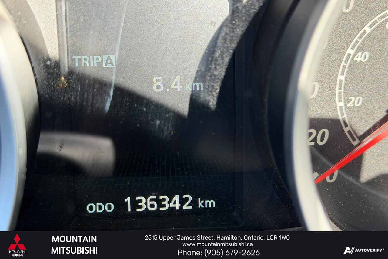 2017 Mitsubishi Lancer Se Black Edition Photo