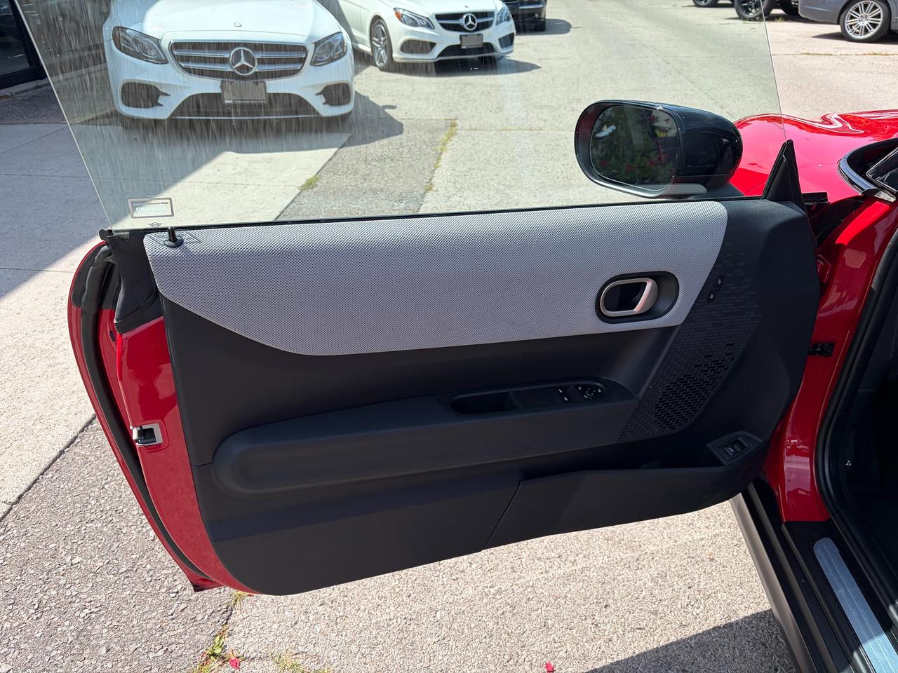 2025 MINI Cooper Cooper S Photo