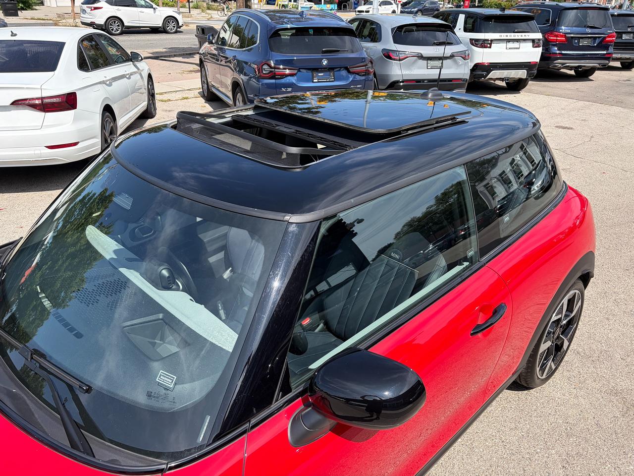 2025 MINI Cooper Cooper S Photo