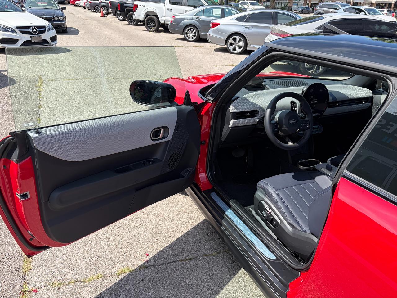 2025 MINI Cooper Cooper S Photo
