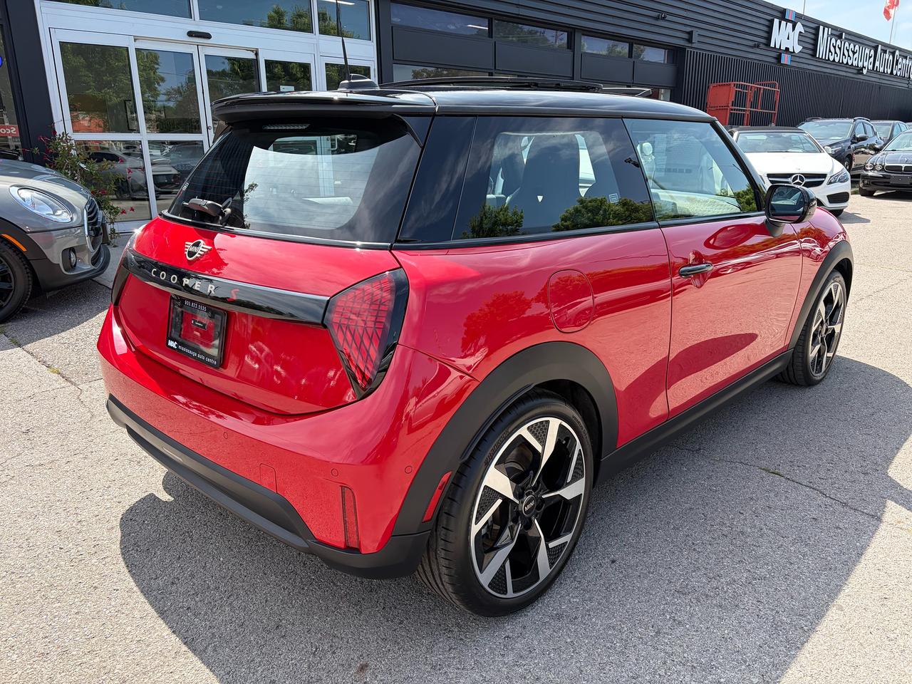 2025 MINI Cooper Cooper S Photo