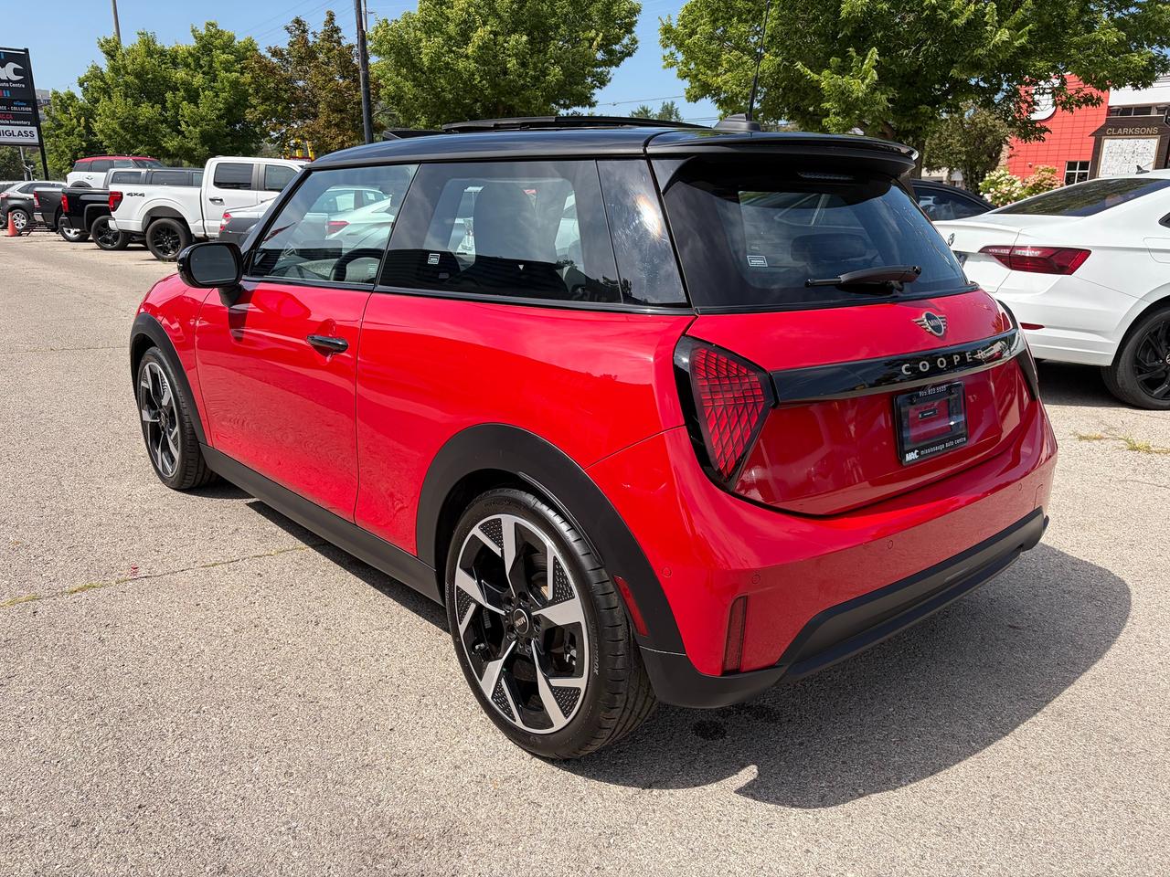 2025 MINI Cooper Cooper S Photo5