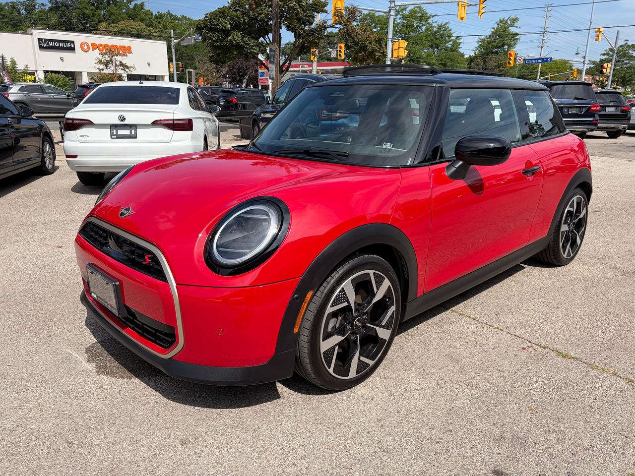 2025 MINI Cooper Cooper S Photo
