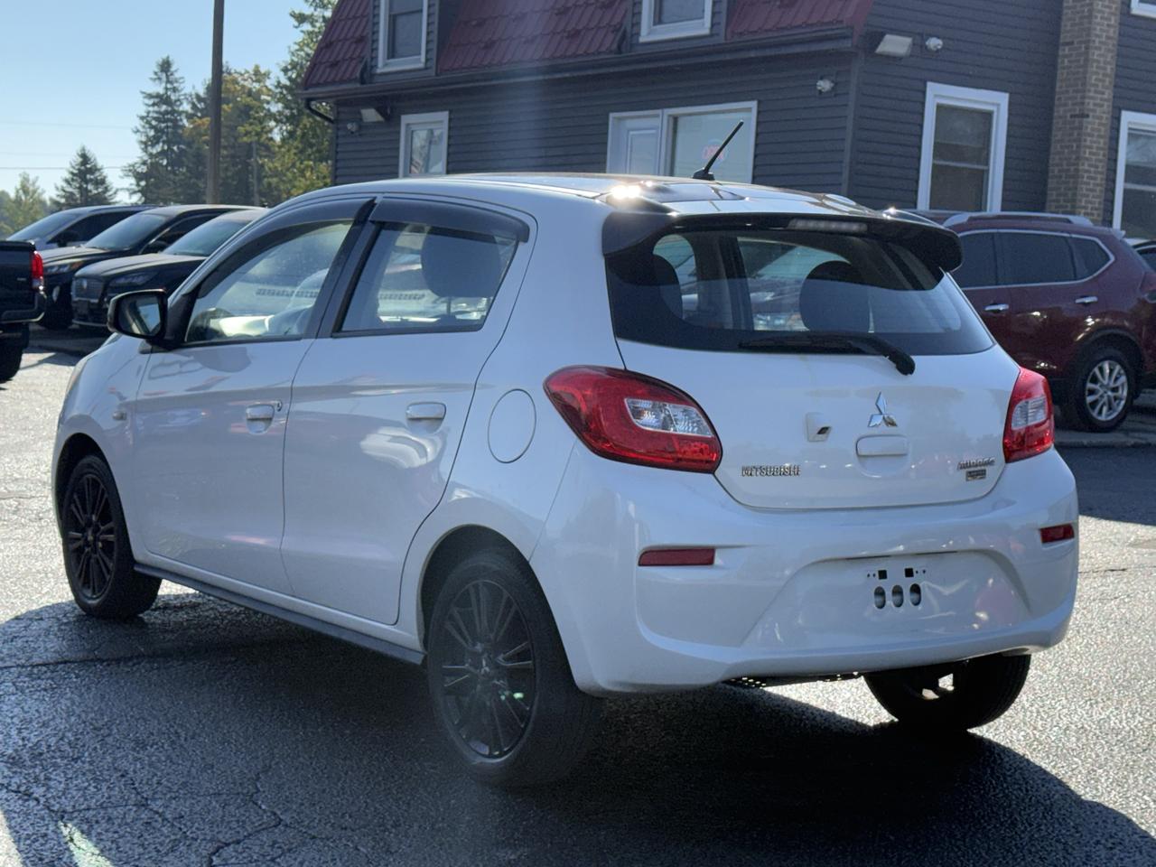 2019 Mitsubishi Mirage GT Photo