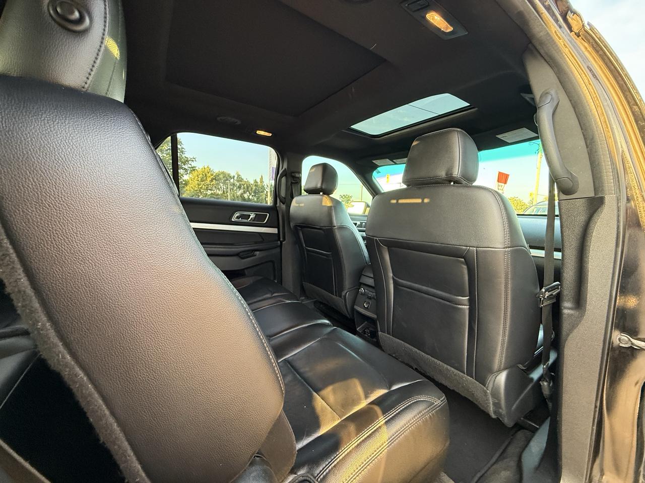 2017 Ford Explorer 4WD 4dr XLT Photo