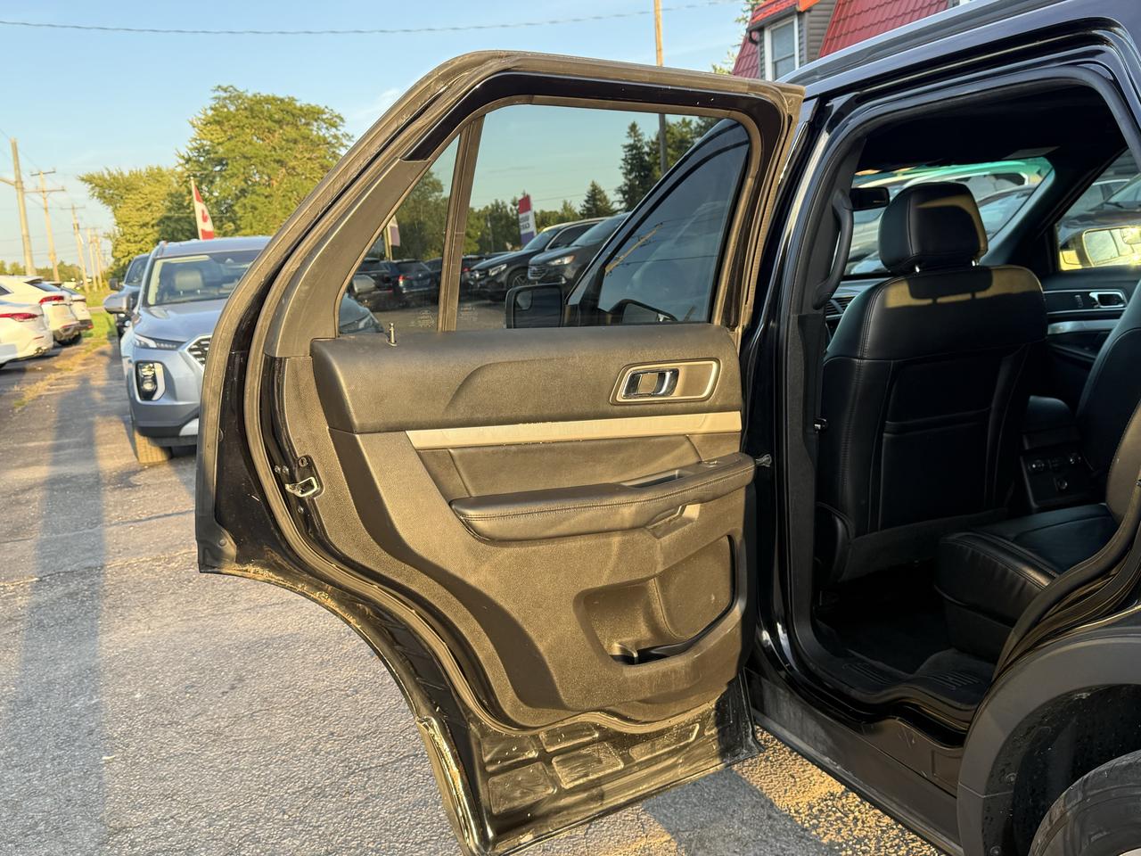 2017 Ford Explorer 4WD 4dr XLT Photo