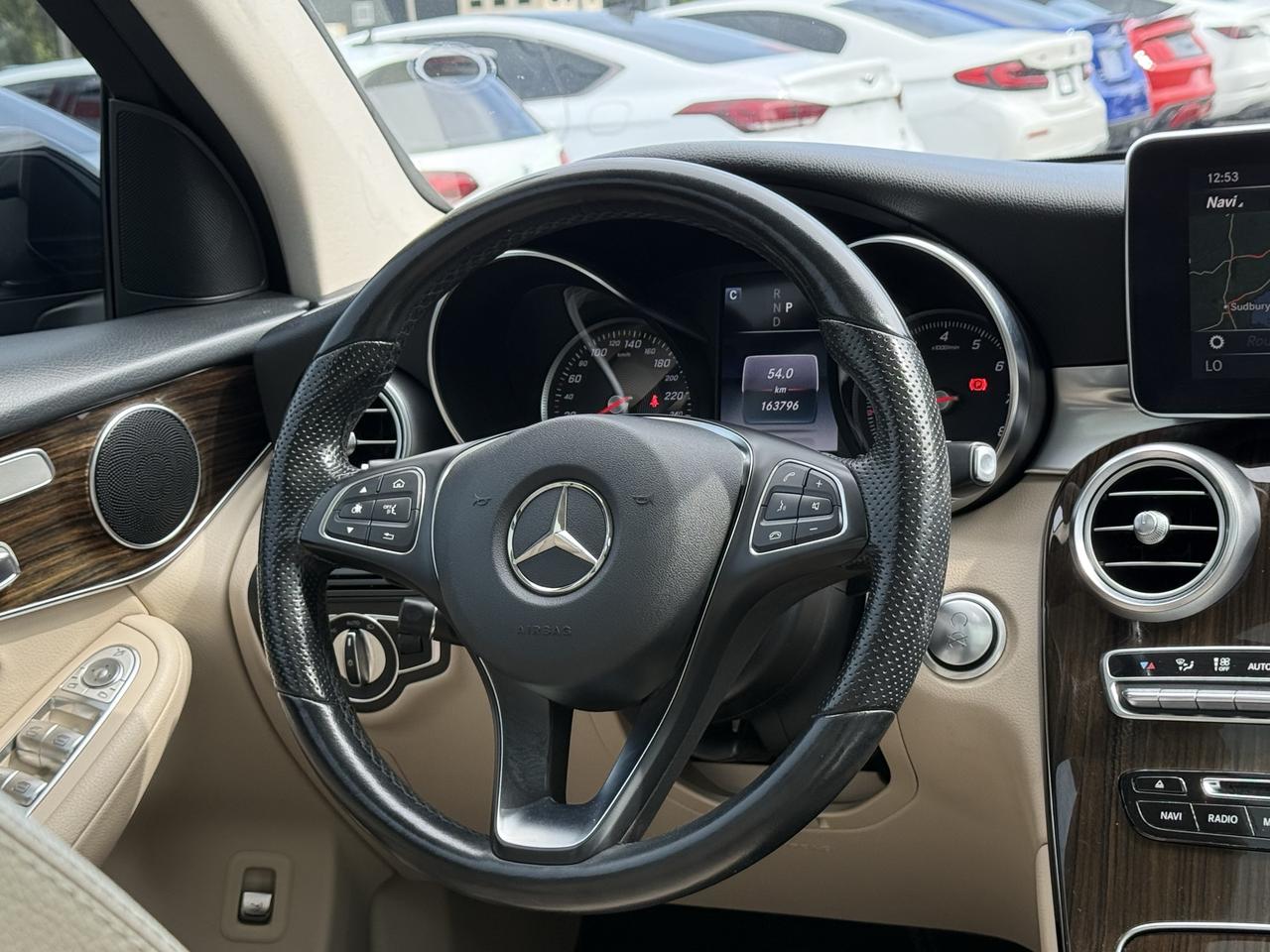 2019 Mercedes-Benz GLC-Class GLC 300 Photo
