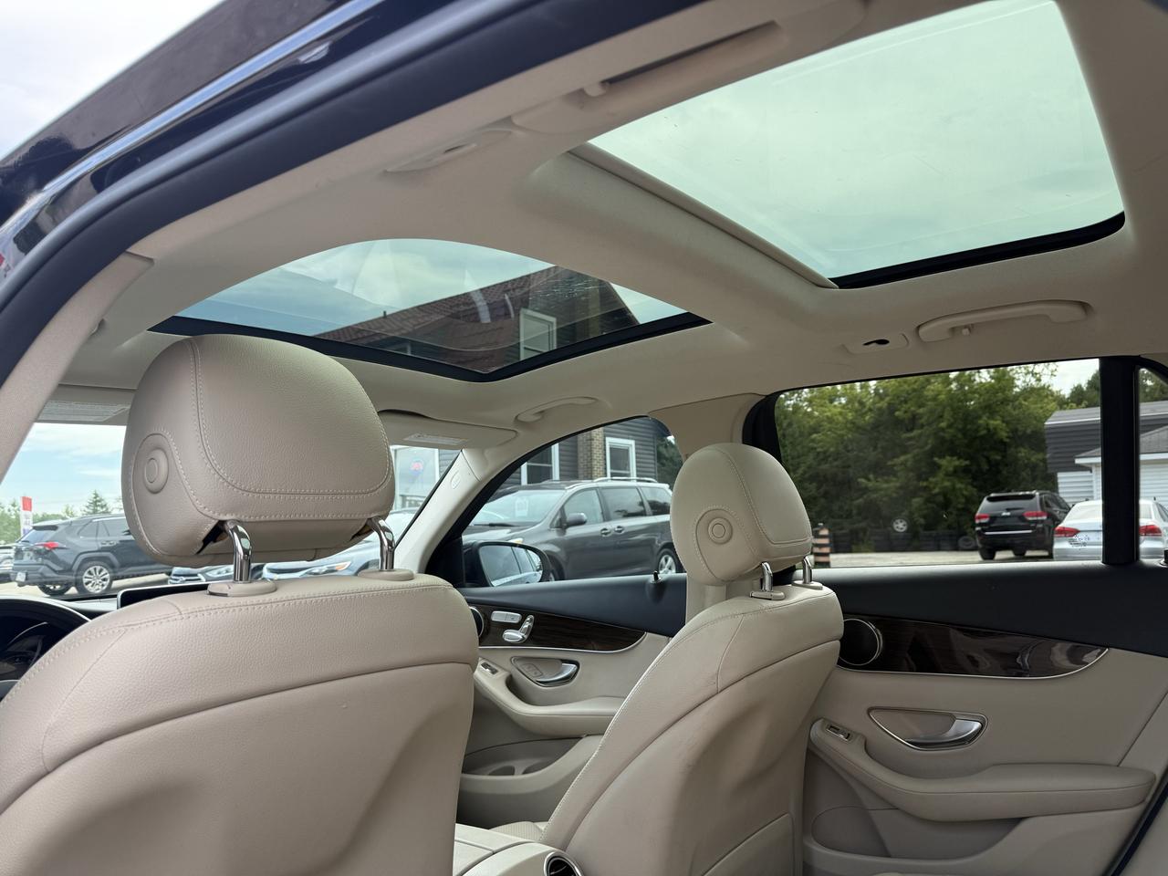 2019 Mercedes-Benz GLC-Class GLC 300 Photo