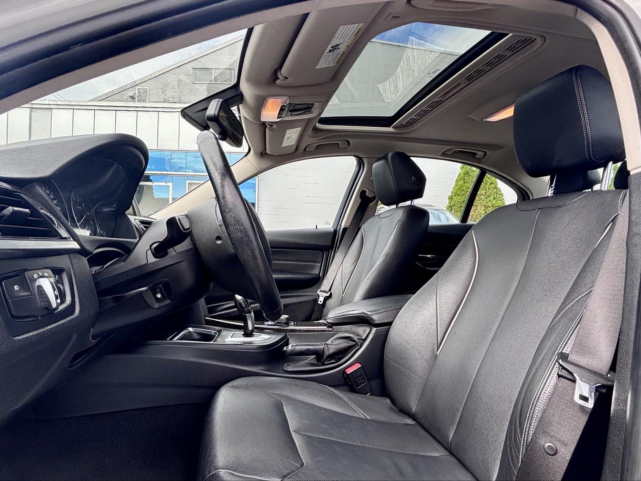 2014 BMW 3 Series FINANCING AVAILABLE Photo9