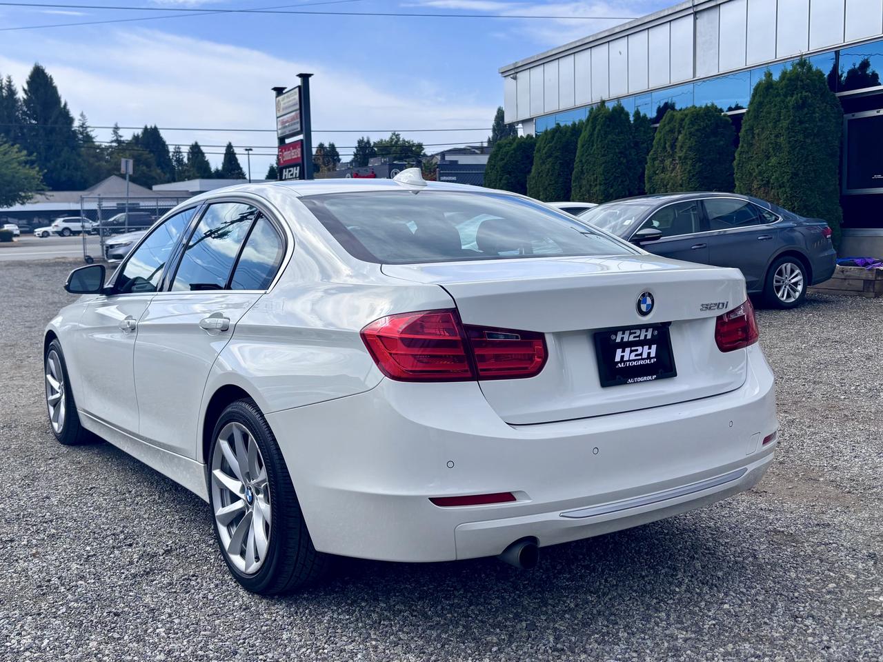 2014 BMW 3 Series FINANCING AVAILABLE Photo7