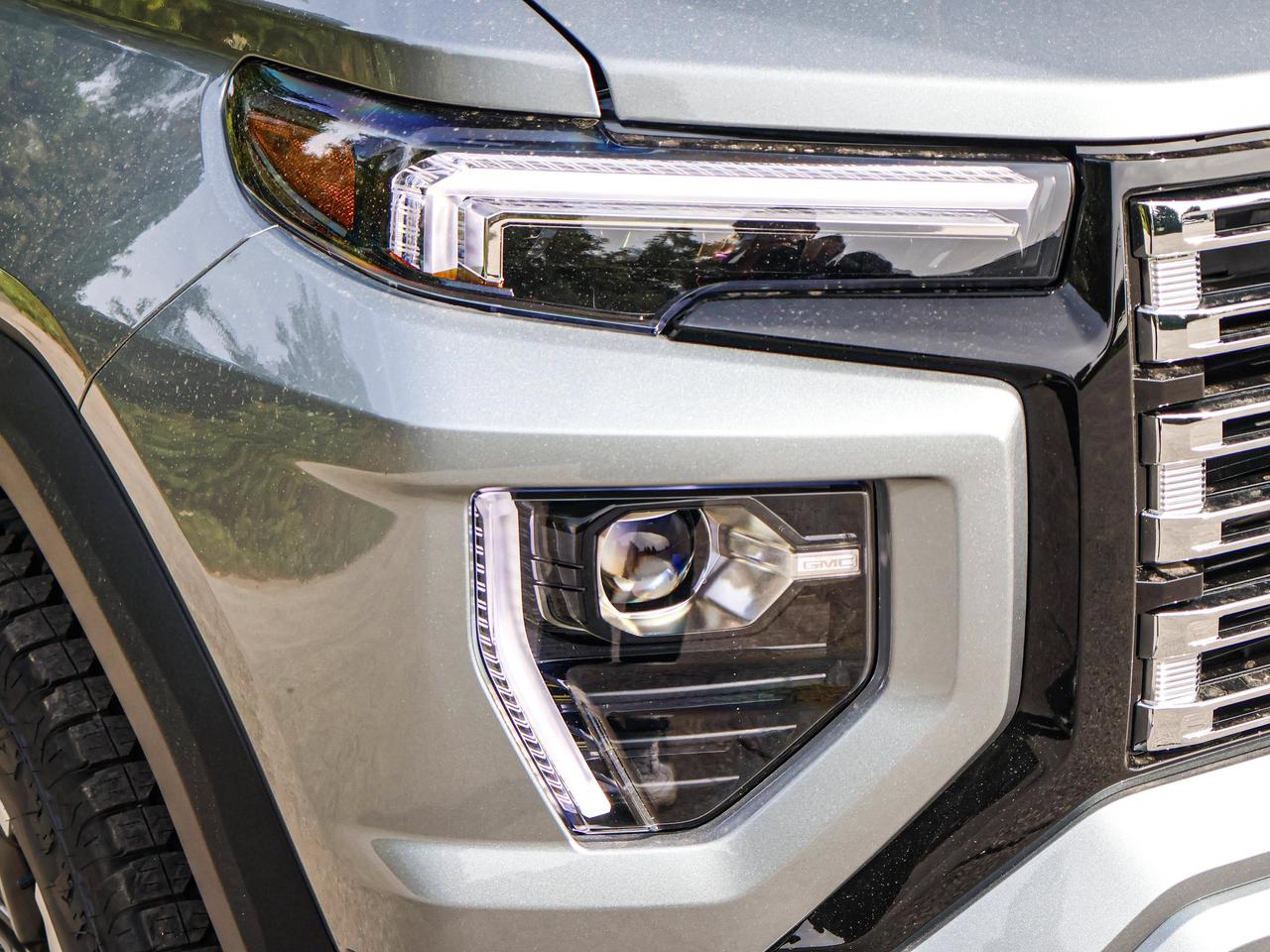 2026 GMC Canyon Denali Photo