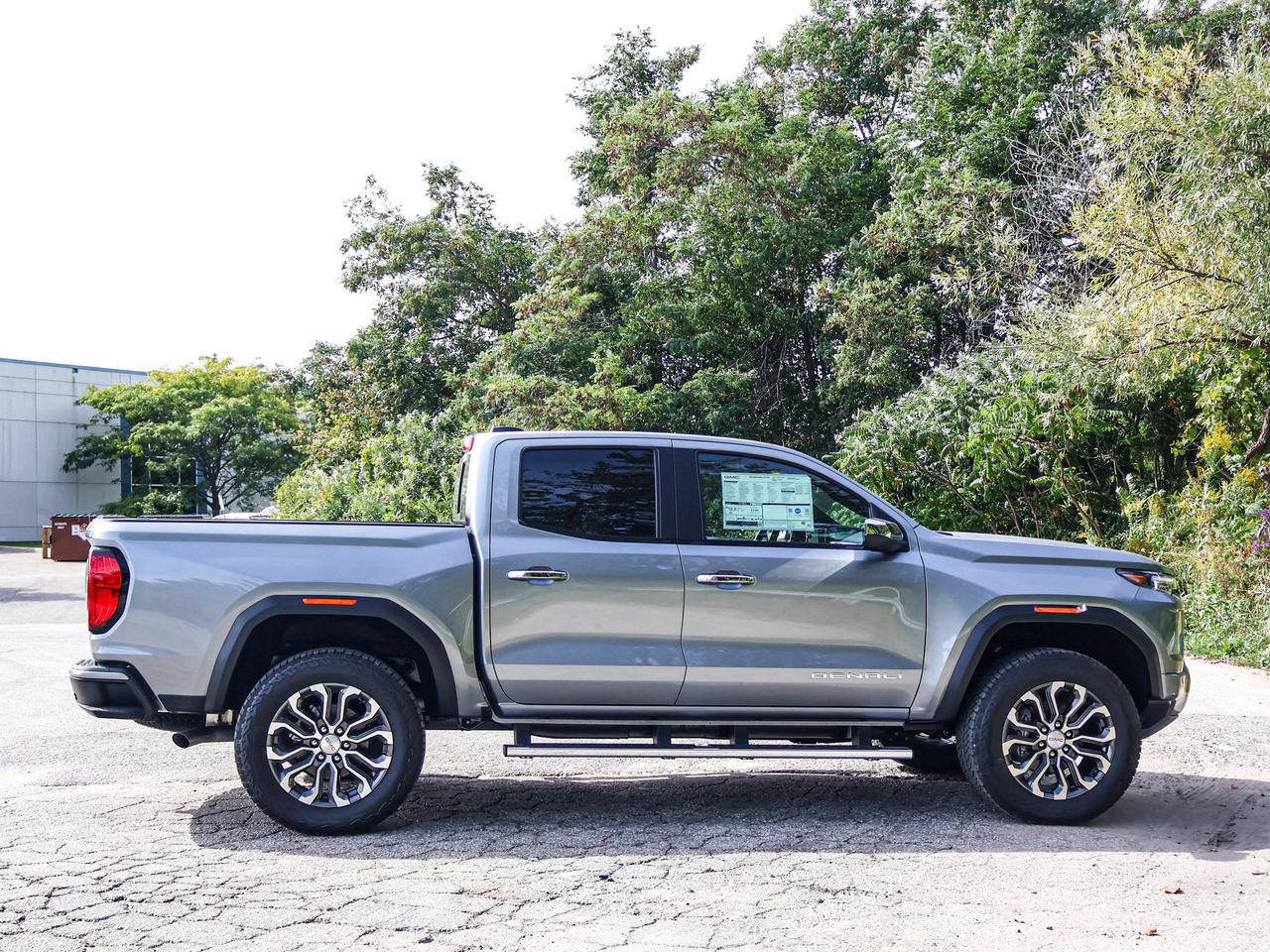 2026 GMC Canyon Denali Photo