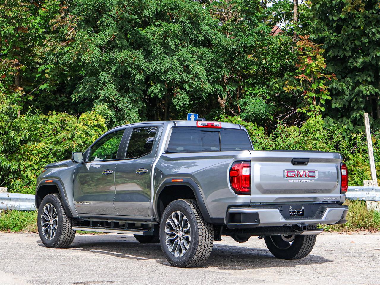 2026 GMC Canyon Denali Photo