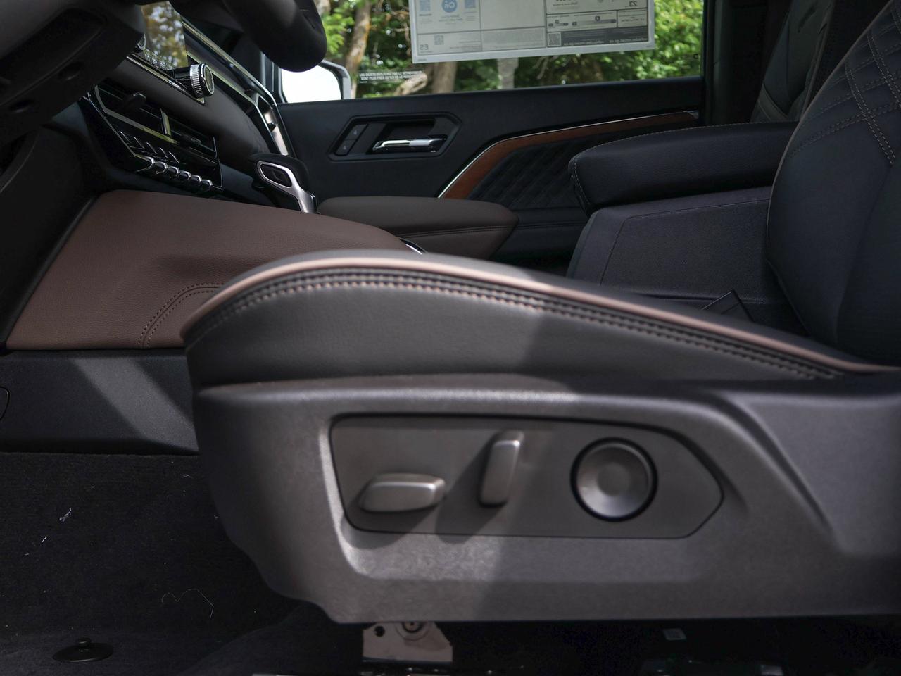 2026 GMC Canyon Denali Photo