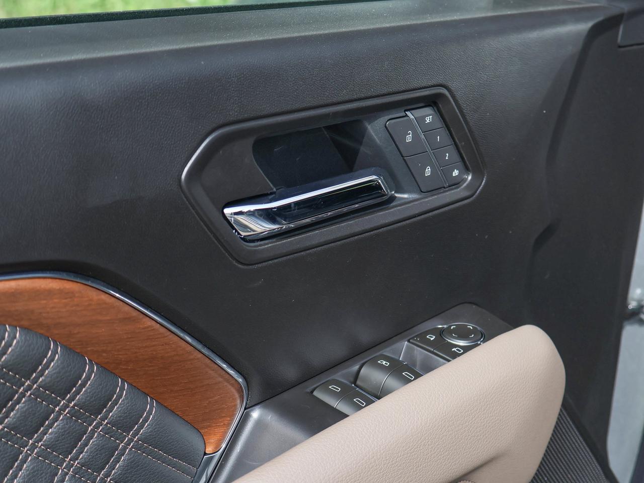 2026 GMC Canyon Denali Photo
