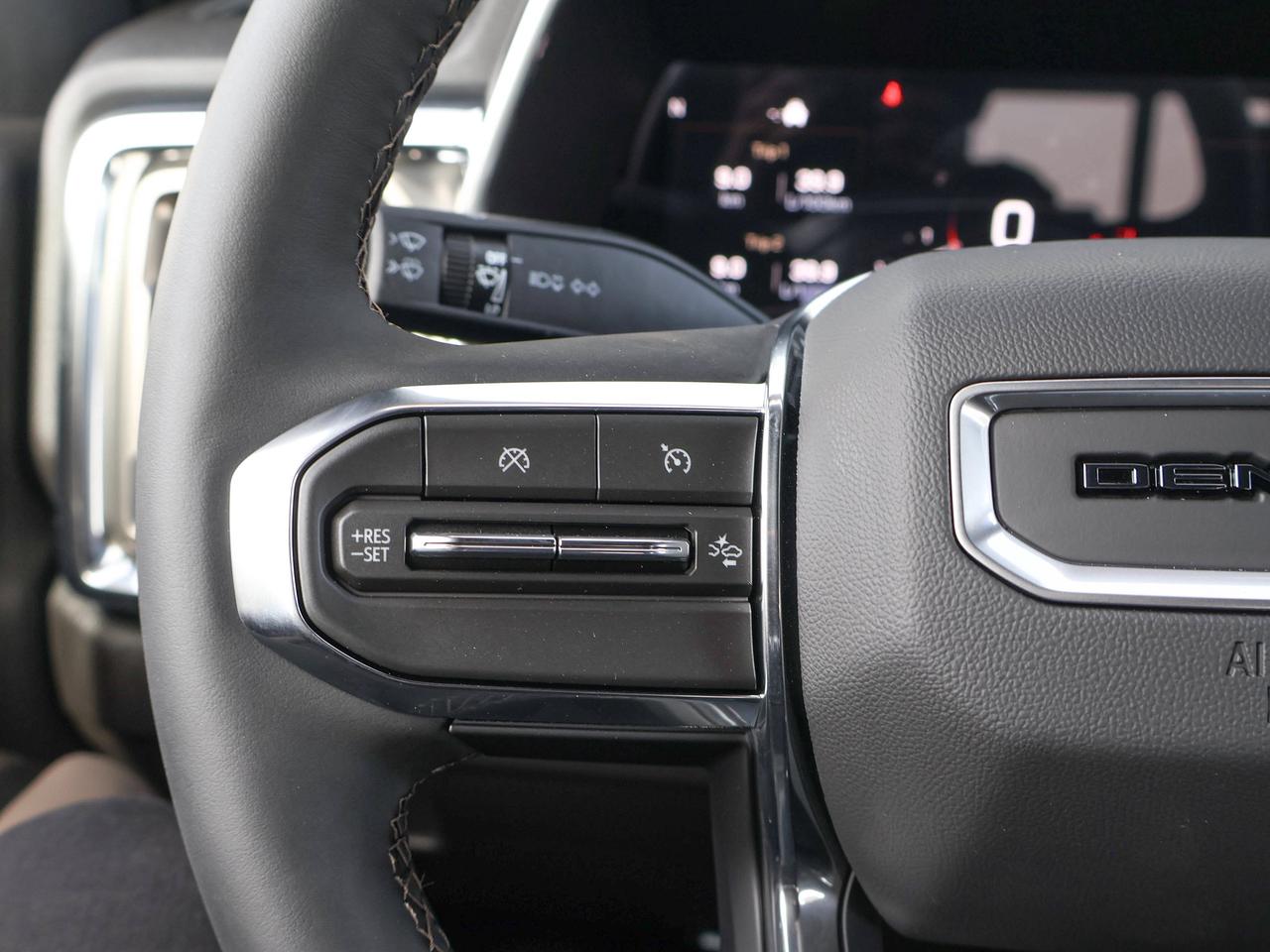2026 GMC Canyon Denali Photo