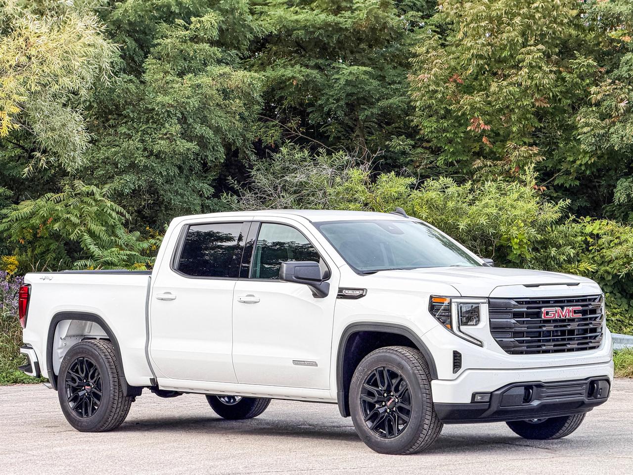 2026 GMC Sierra 1500 ELEVATION Photo3
