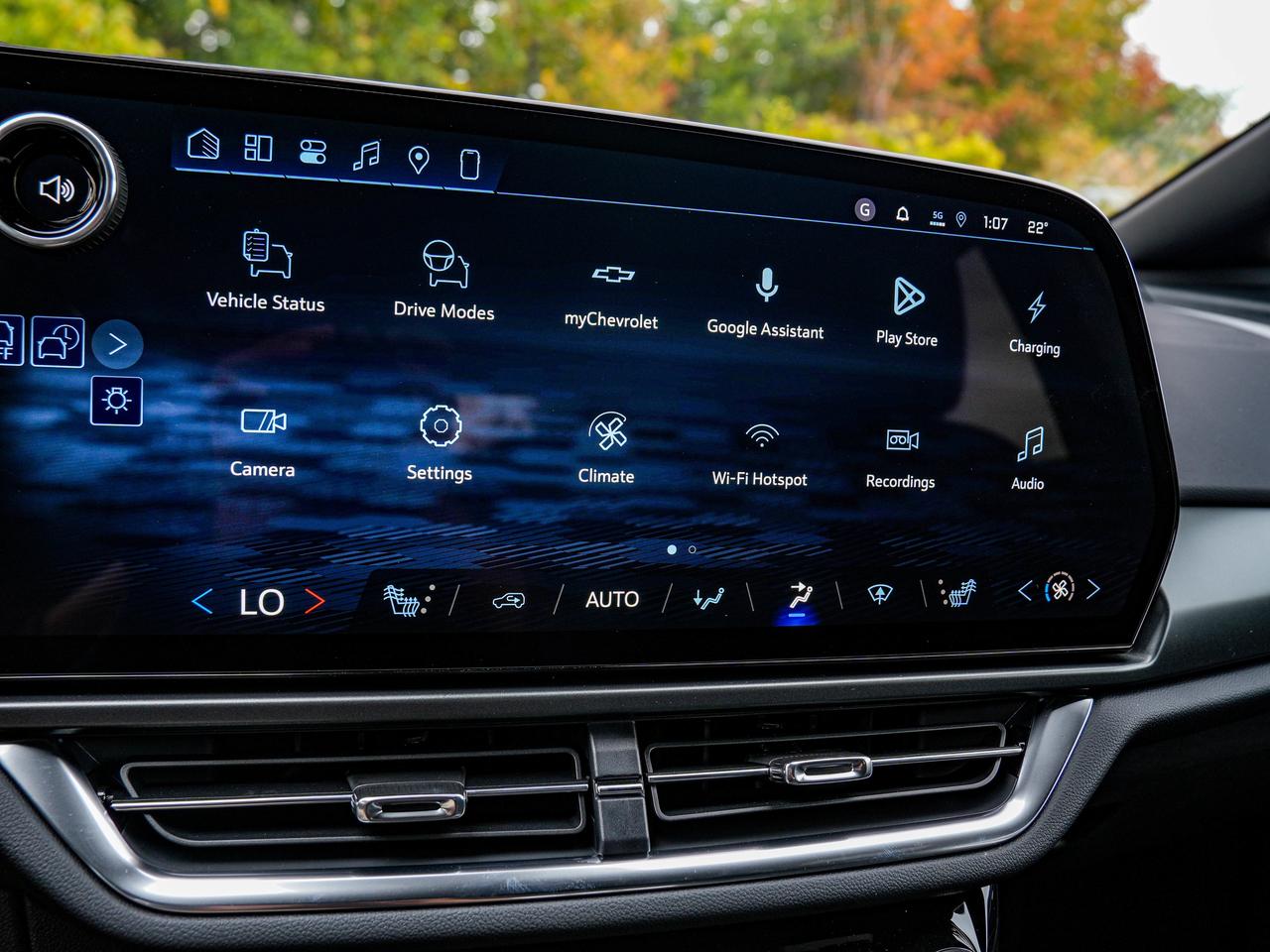 2027 Chevrolet Equinox EV LT1 w/PCY Photo