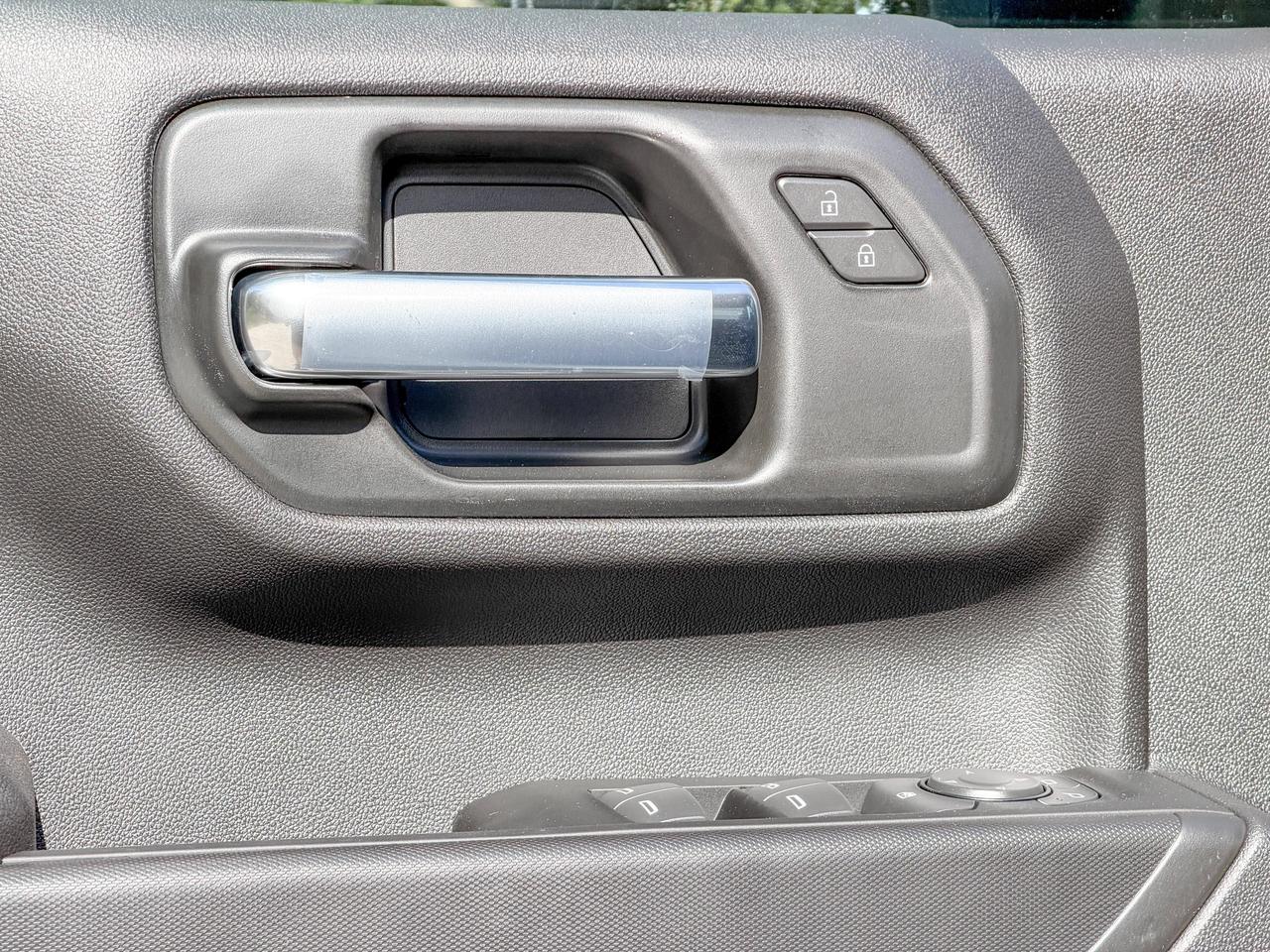 2026 Chevrolet SILVERADO 2500HD Work Truck Photo