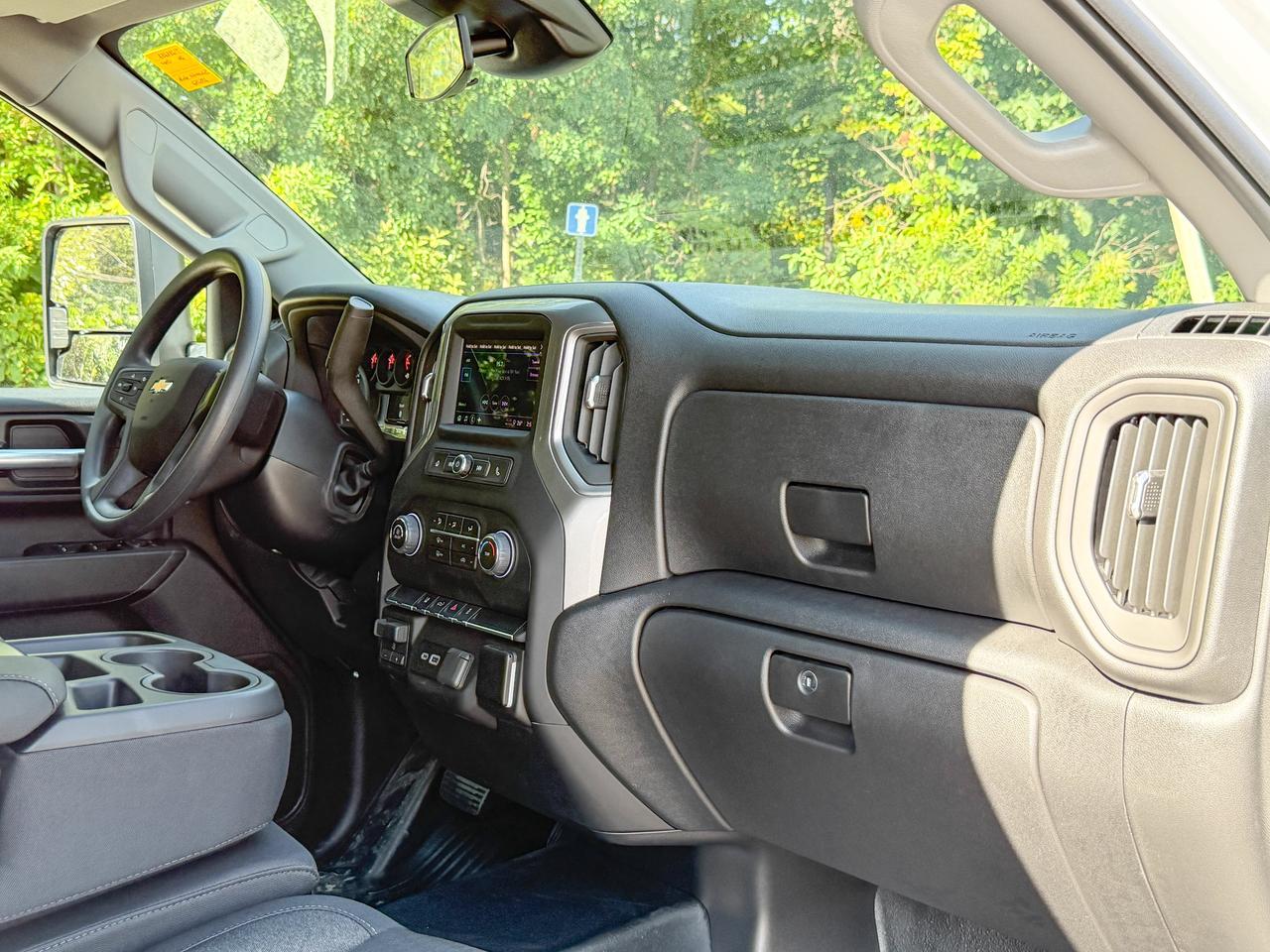 2026 Chevrolet SILVERADO 2500HD Work Truck Photo