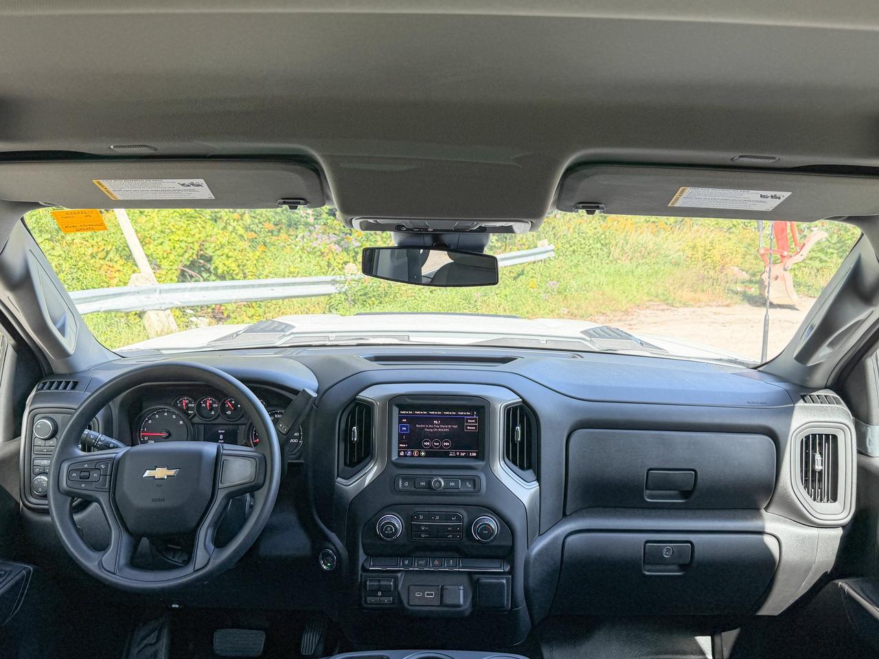 2026 Chevrolet SILVERADO 2500HD Work Truck Photo